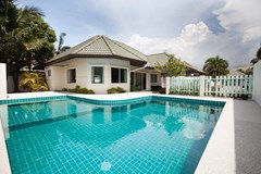 Pool Villa for sale East Pattaya