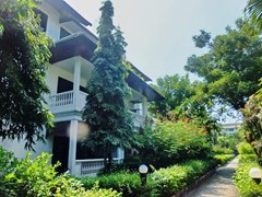 Townhouse for sale Na Jomtien Pattaya
