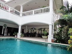 Pool Villa for Sale at Na Jomtien Pattaya