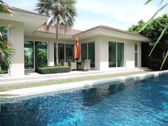 Pool villa for Sale at The Vineyard Pattaya