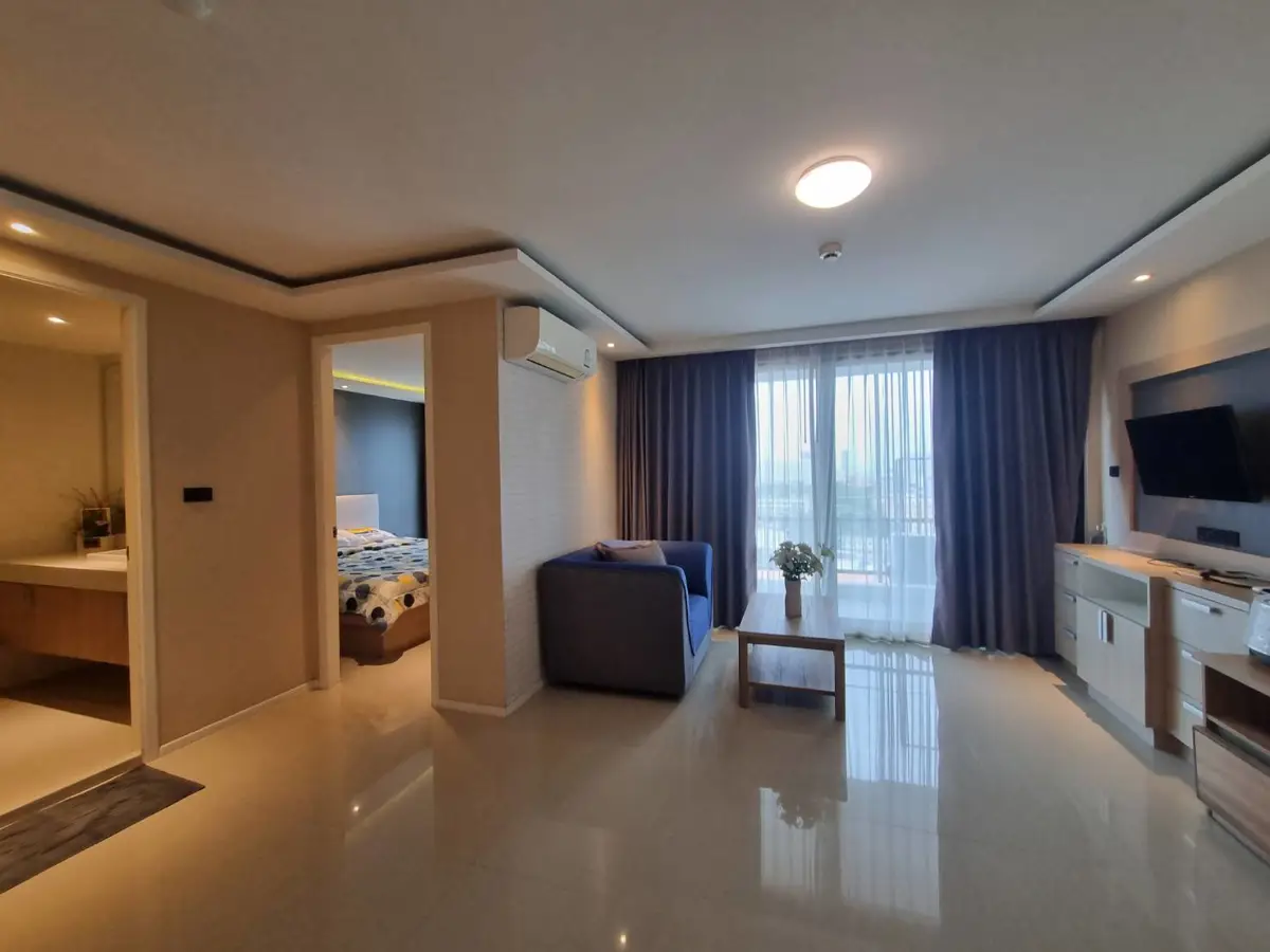 Estanan Condo Pratumnak 1 Bedroom for sale